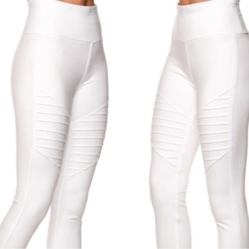 Moto White Leggings Yoga Pants NEW Size Medium - Picture 3 of 3